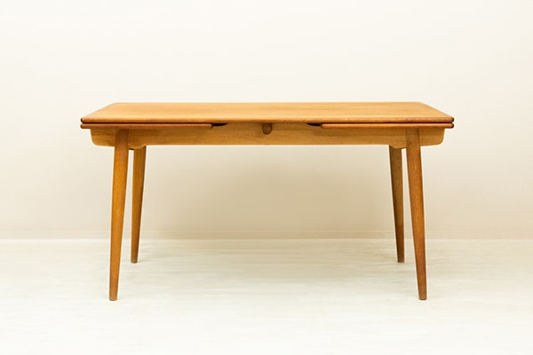 AT312 Dining Table by Hans J. Wegner�å����˥󥰥ơ��֥� �������ࡦ�������� �̲�������ơ��� ��Ĺ���ʥ������ƥ󥷥���