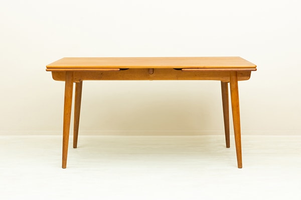AT312 Dinning Table by Hans J. Wegner�å����˥󥰥ơ��֥� �������ࡦ�������� �̲�������ơ��� �������ƥ󥷥��