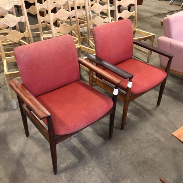 Finn Juhlフィン・ユールの北欧ヴィンテージ家具の通販