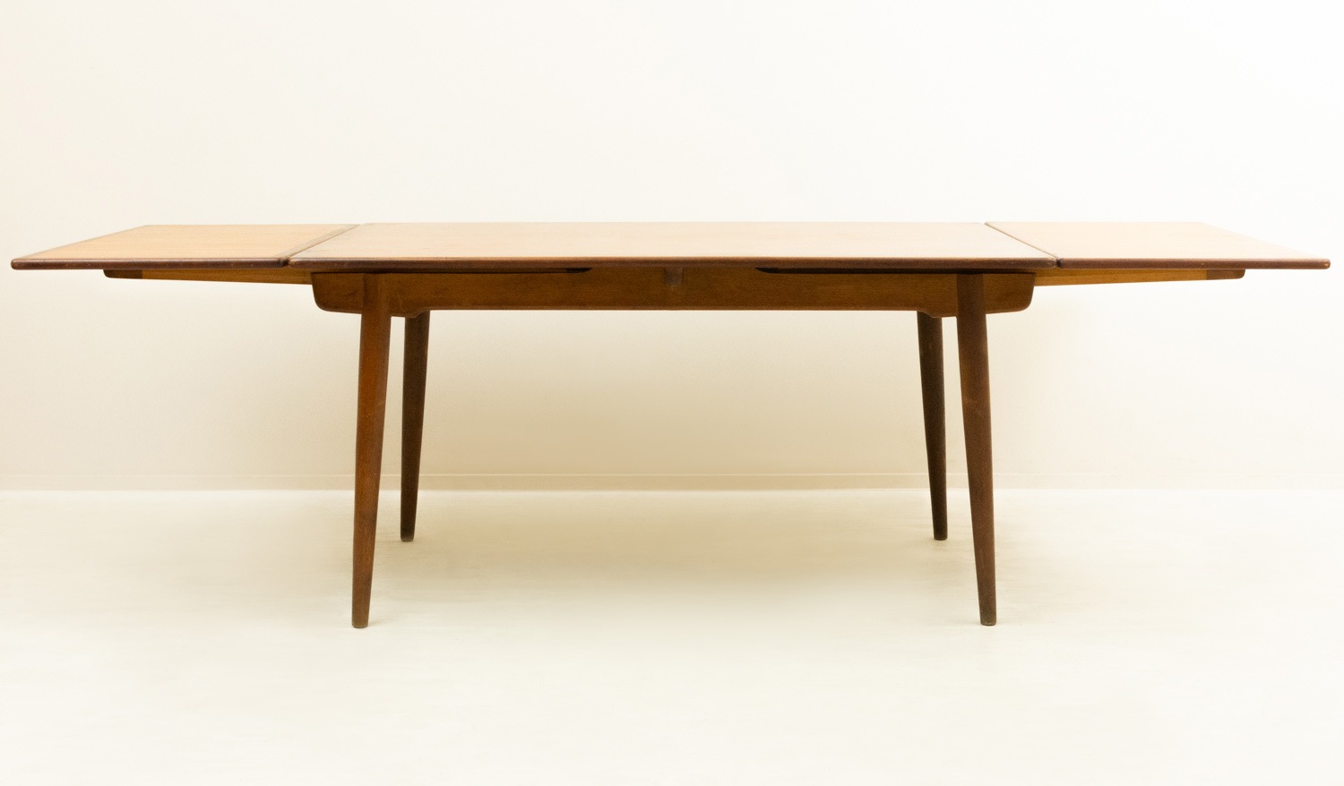 Hans J Wegner AT312 ダイニングテーブル チーク 北欧家具 通販