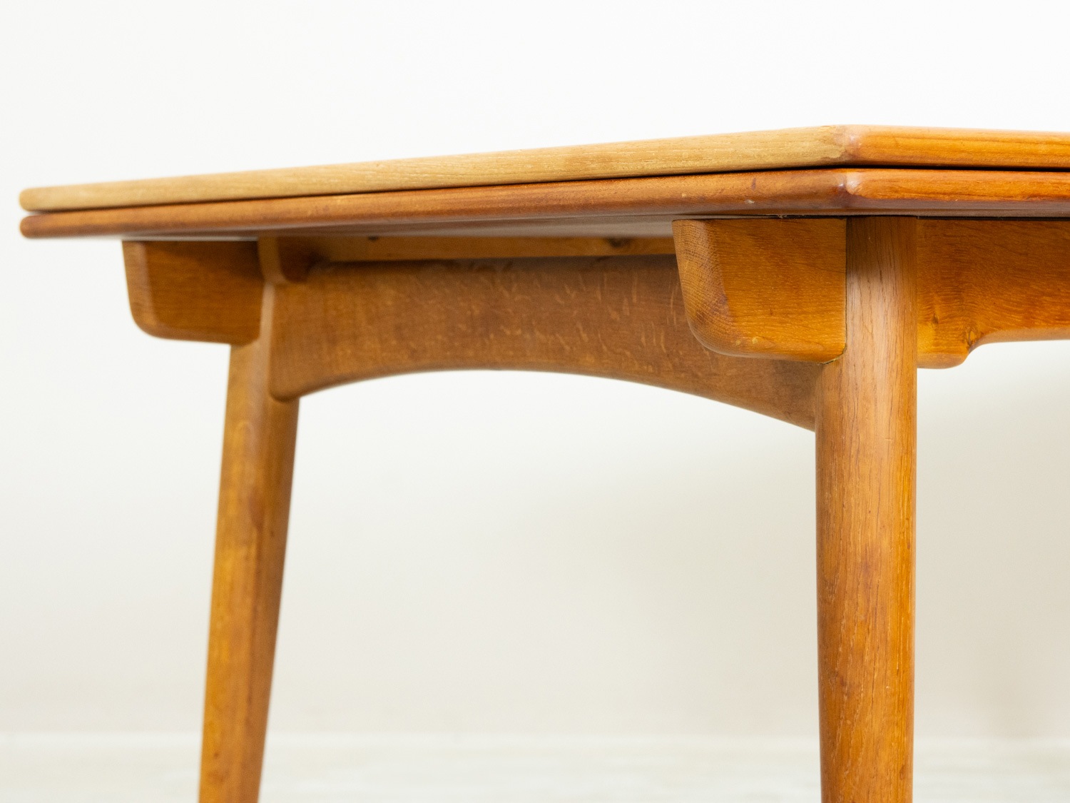 AT312 Dinning Table by Hans J. Wegner�å����˥󥰥ơ��֥� �������ࡦ�������� �̲�������ơ��� �������ƥ󥷥��