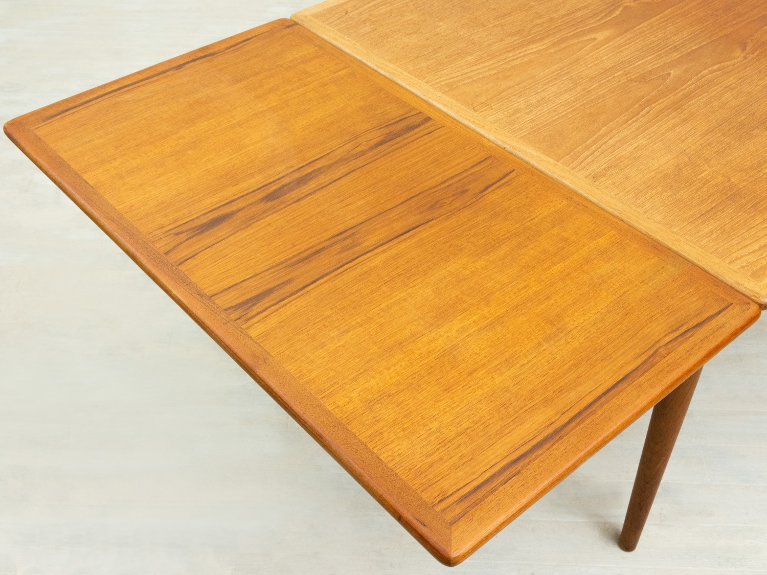 AT312 Dinning Table by Hans J. Wegner�å����˥󥰥ơ��֥� �������ࡦ�������� �̲�������ơ��� �������ƥ󥷥��