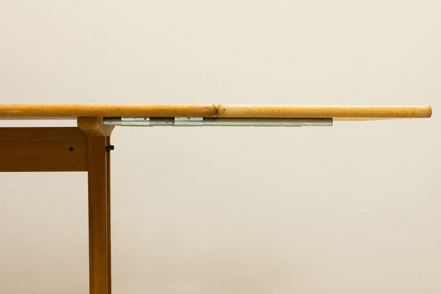 C18 Shaker Table by Borge Mogensen(�ܡ������⡼���󥻥�)