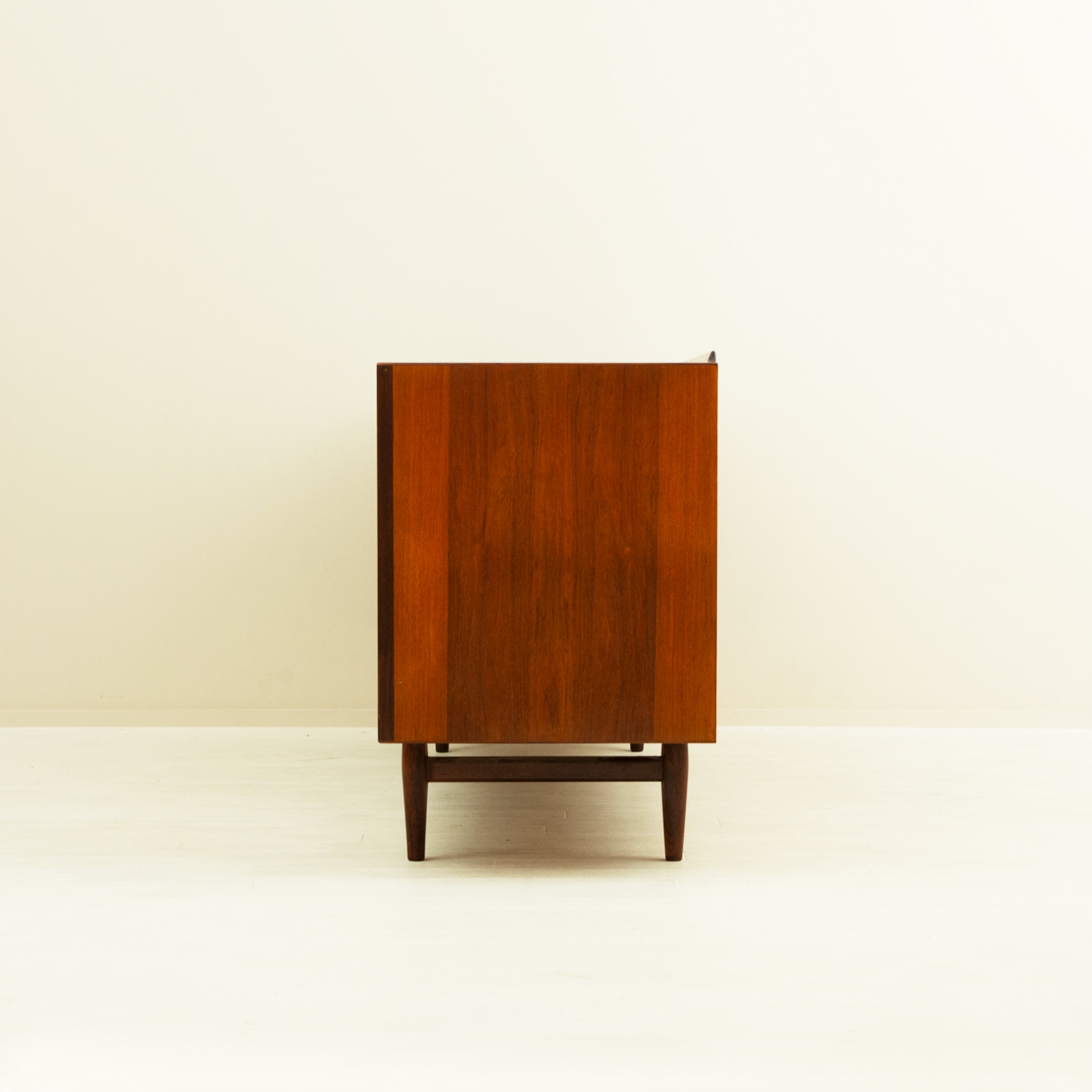 サイドボード 北欧ヴィンテージデザイナーズ家具の通販