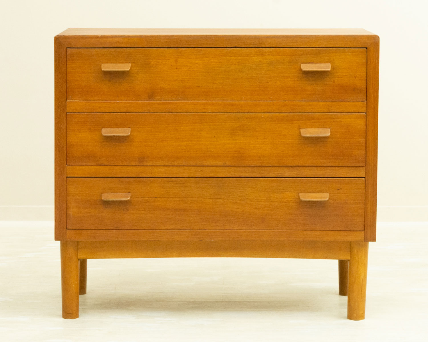 デンマーク 北欧ヴィンテージ チーク スモールキャビネット 北欧家具