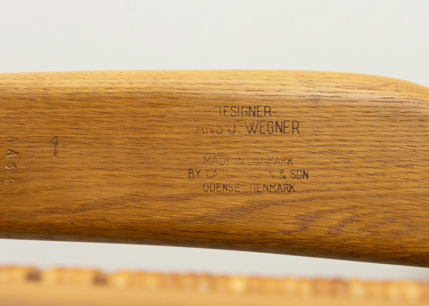 CH27 Easy Chair by Hans J. Wegner(�ϥ󥹡�J���������ʡ�)