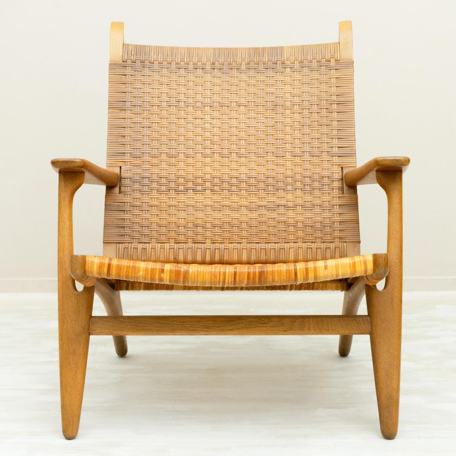 CH27 Easy Chair by Hans J. Wegner(�ϥ󥹡�J���������ʡ�)