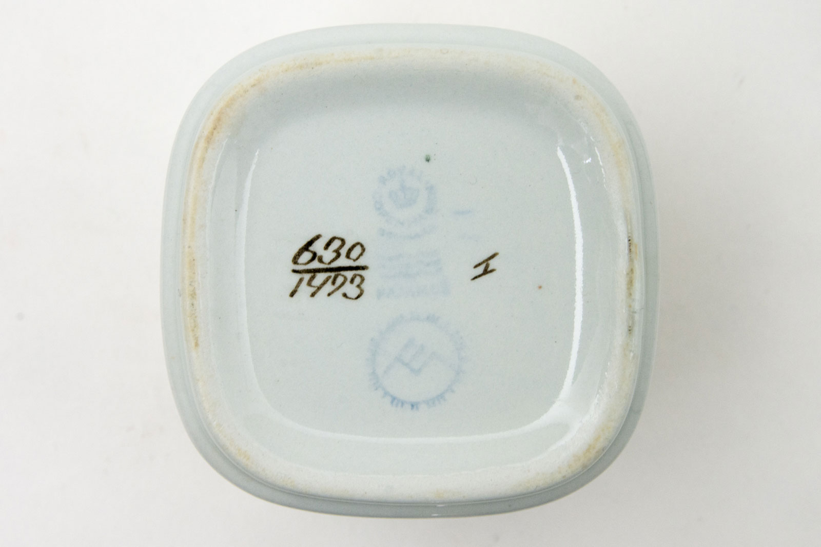 Baca Vase designed by Ellen Malmar