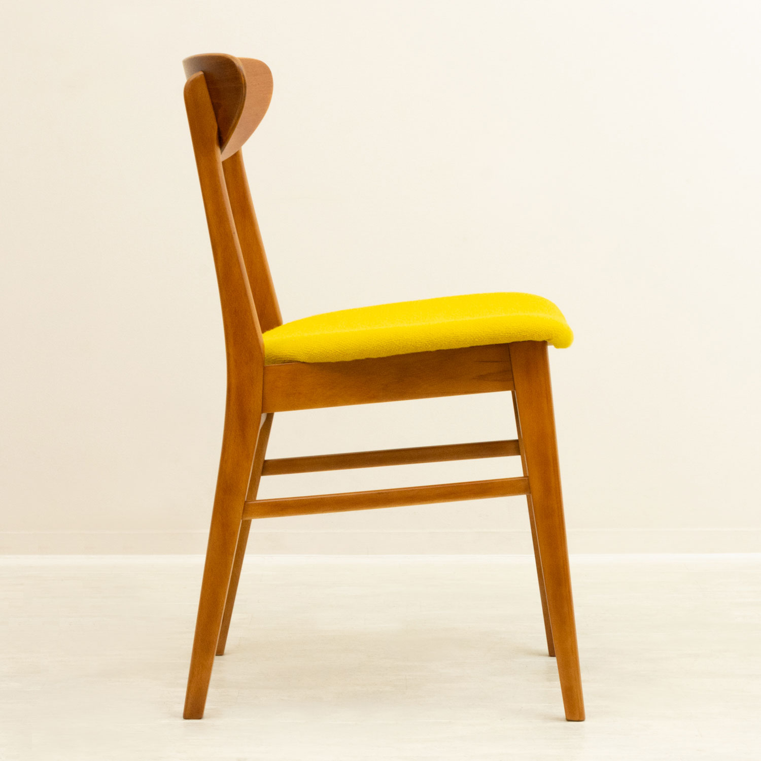 ��4�ӥ��åȡۥ����˥󥰥����� �̲�������ơ��� �������� �ʥǥ�ޡ������ˡ�Scandinavian Vintage Teak Dining Chairs – Set of 4, Denmark