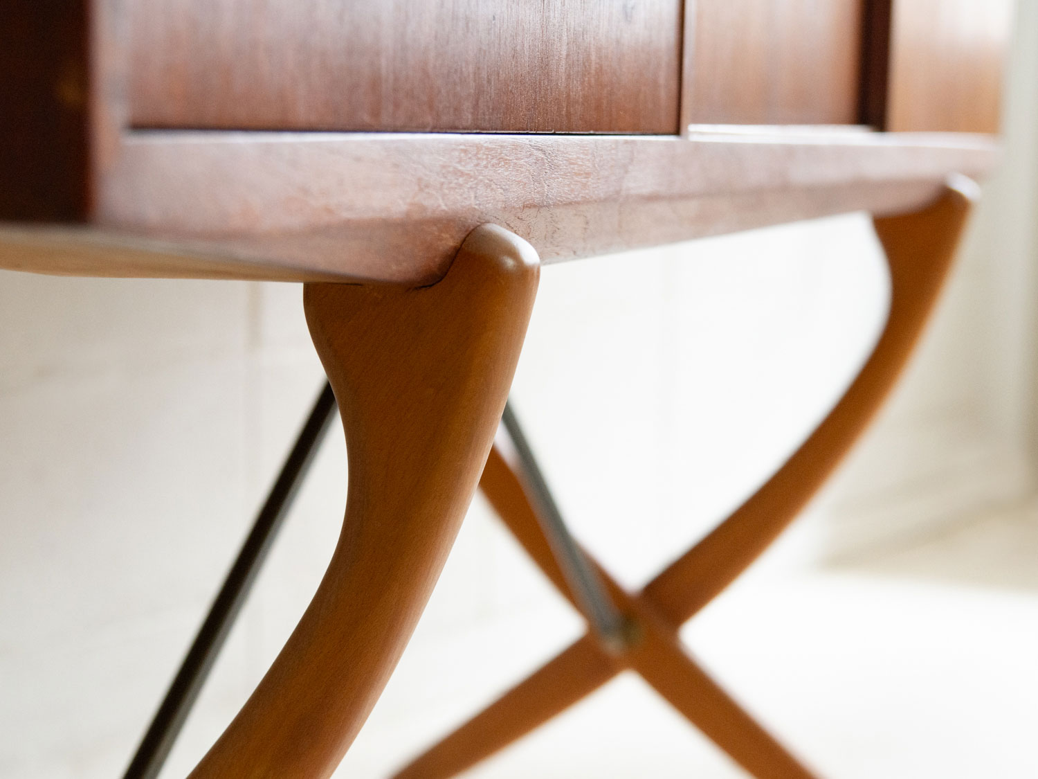 CH304 Sideboard by Hans J. Wegner