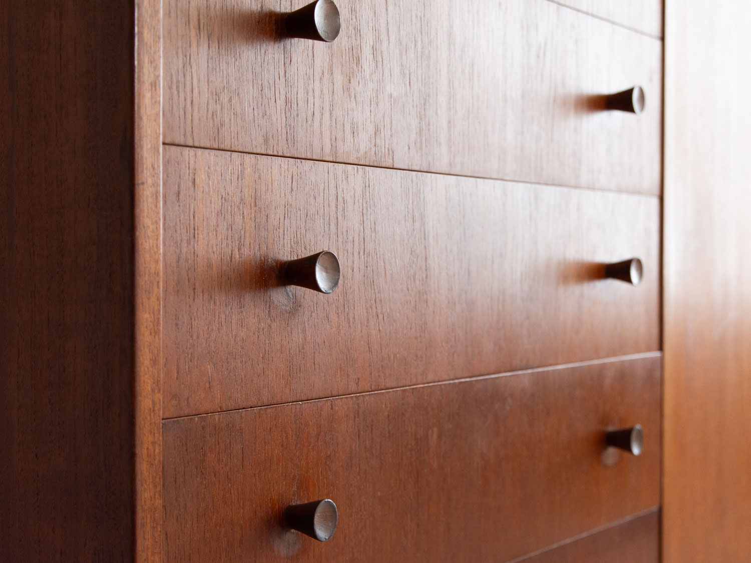 CH304 Sideboard by Hans J. Wegner