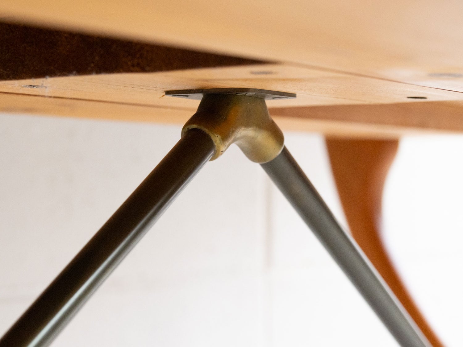 CH304 Sideboard by Hans J. Wegner