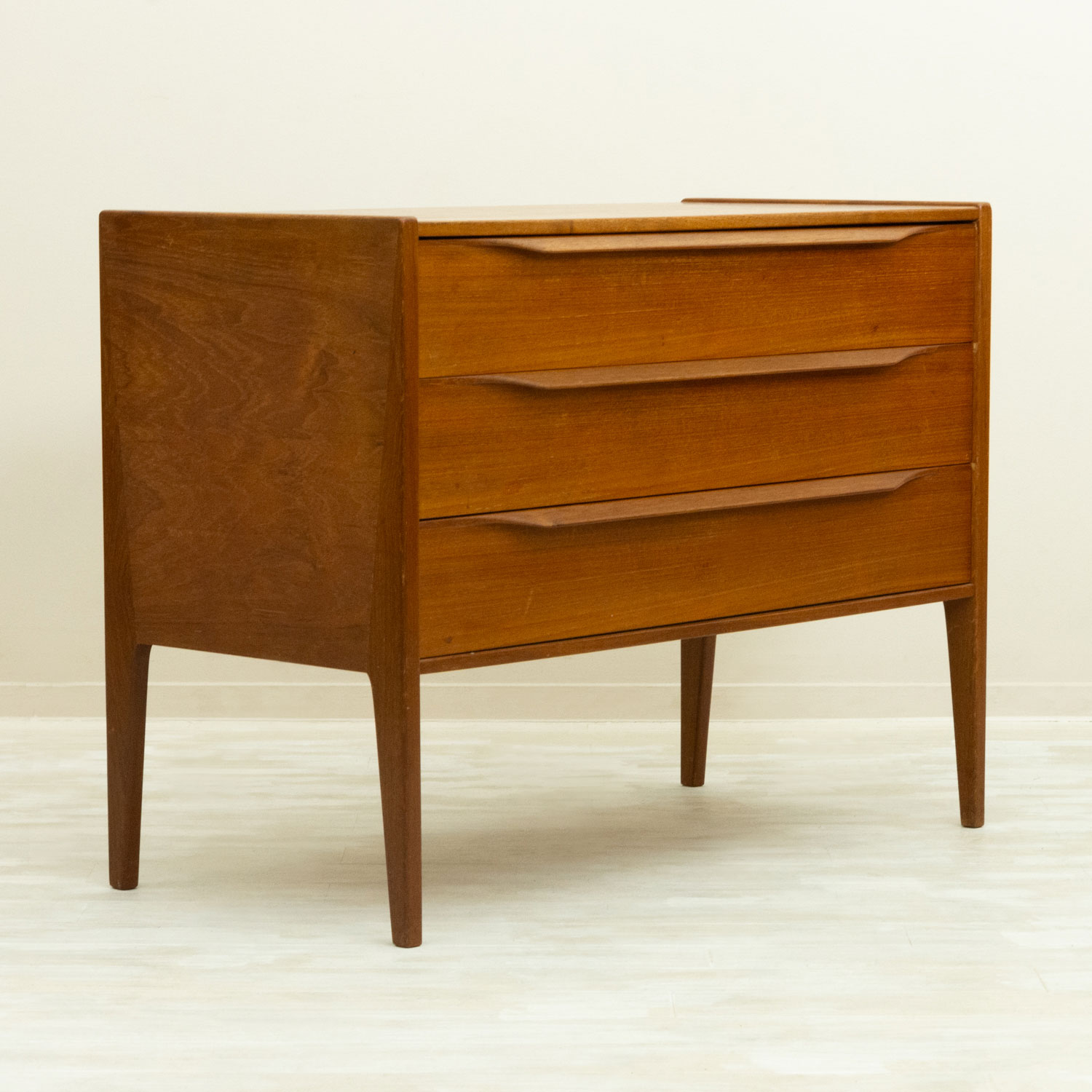 Chest Teak by Aksel Kjersgaard