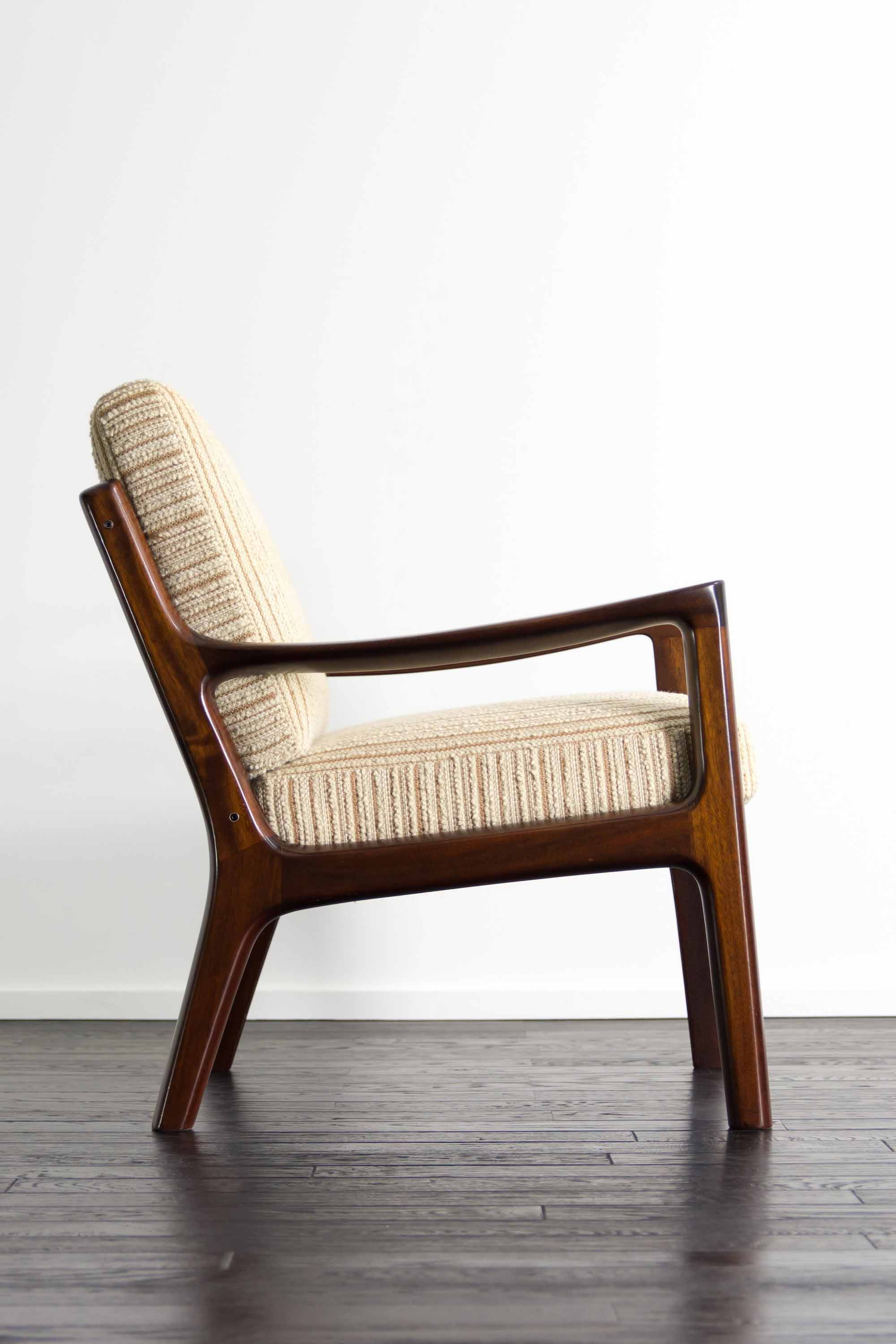 #169 Easy Chair by Ole Wanscher (OUTLET)
