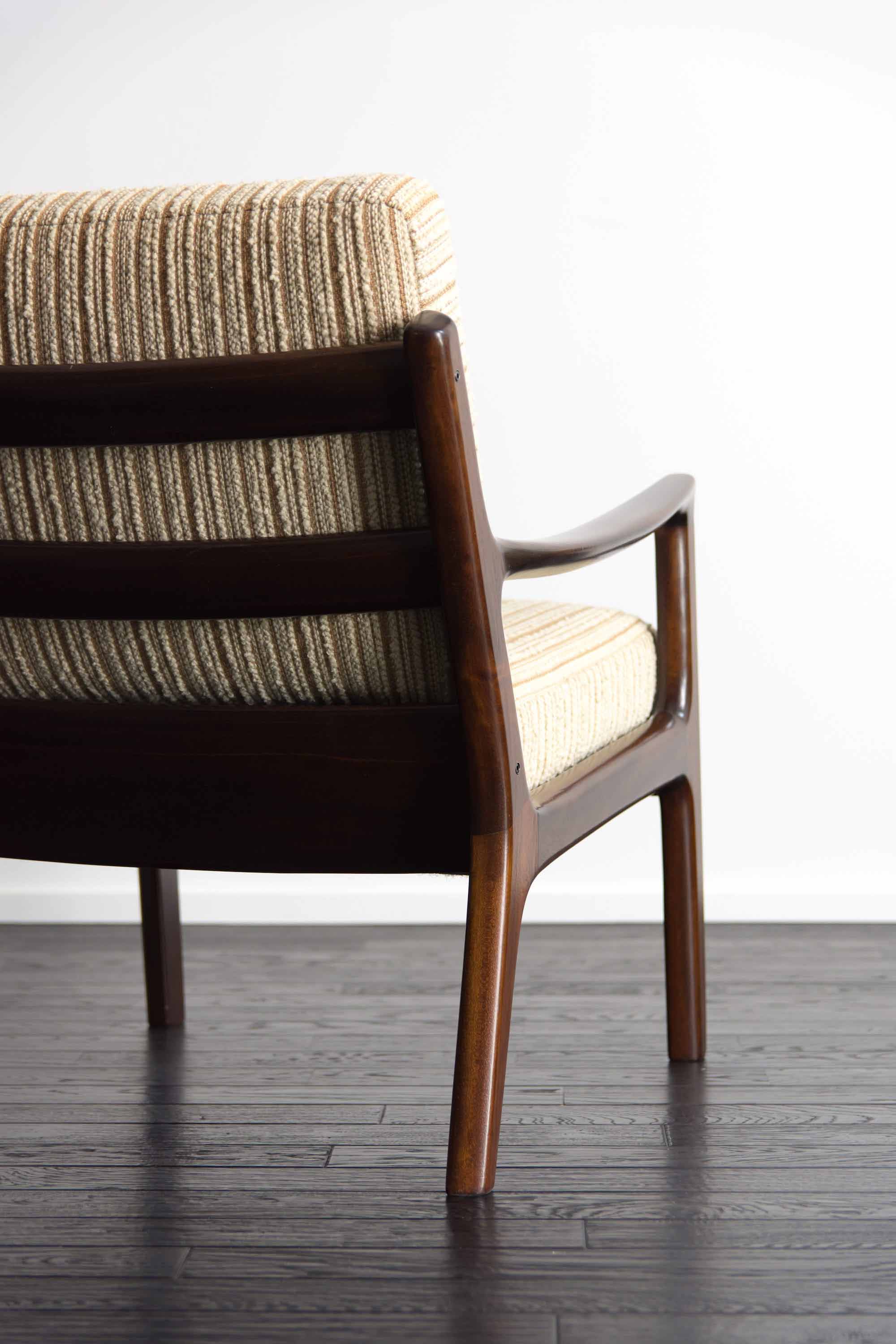 #169 Easy Chair by Ole Wanscher (OUTLET)