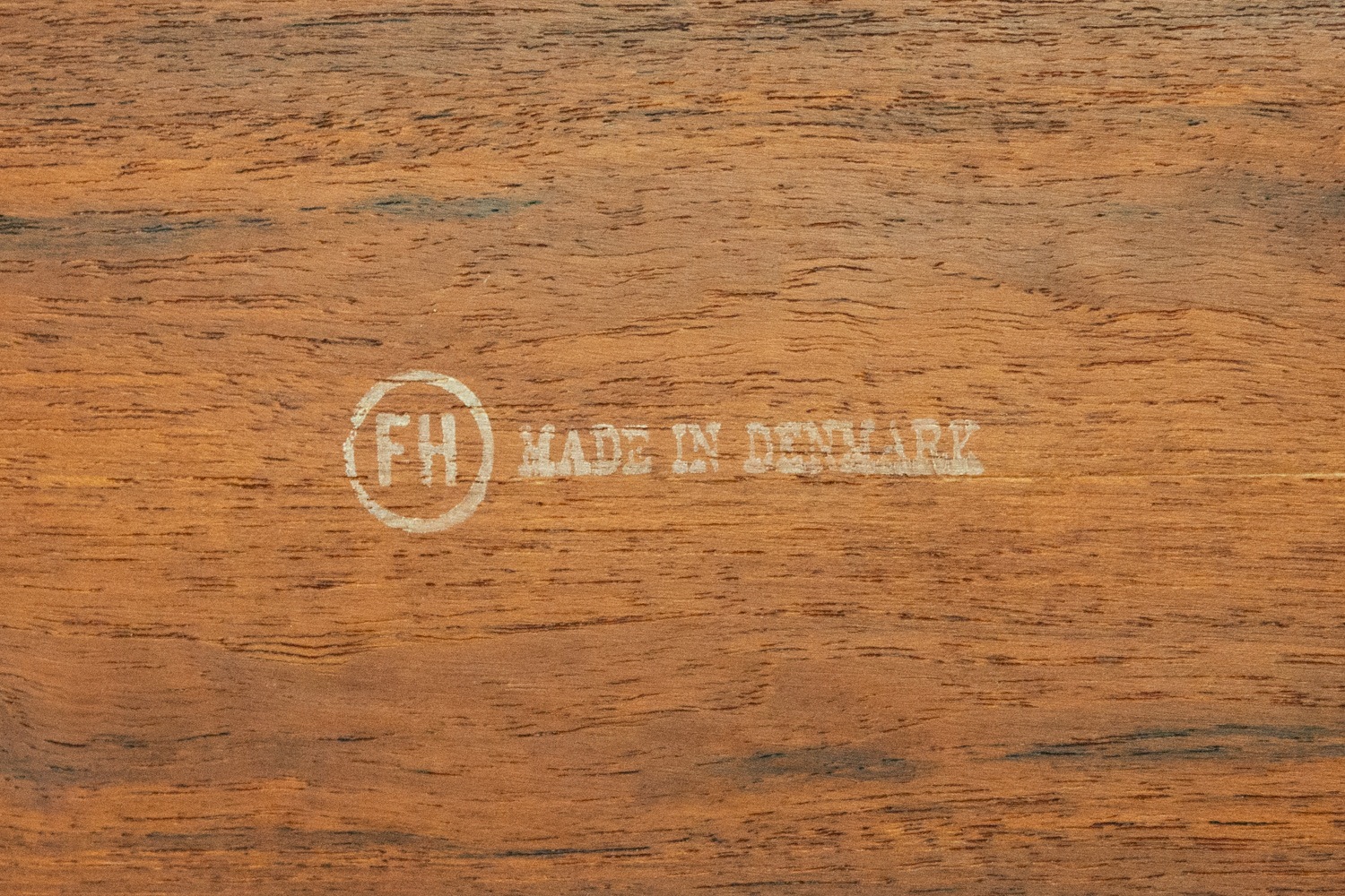 Tray Table by Svend Age Willumsen & Hans Engholm