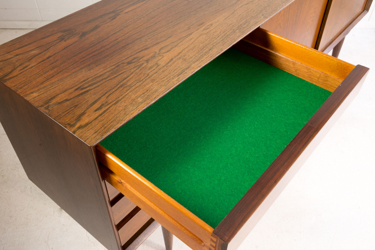 Sideboard Omann Jun ローズウッド 北欧家具 通販 CLOVERSKY