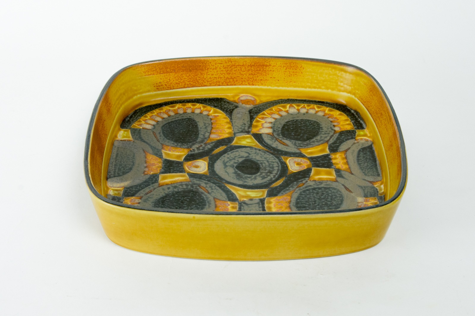 Baca Square Plate designed by Johanne Gerber