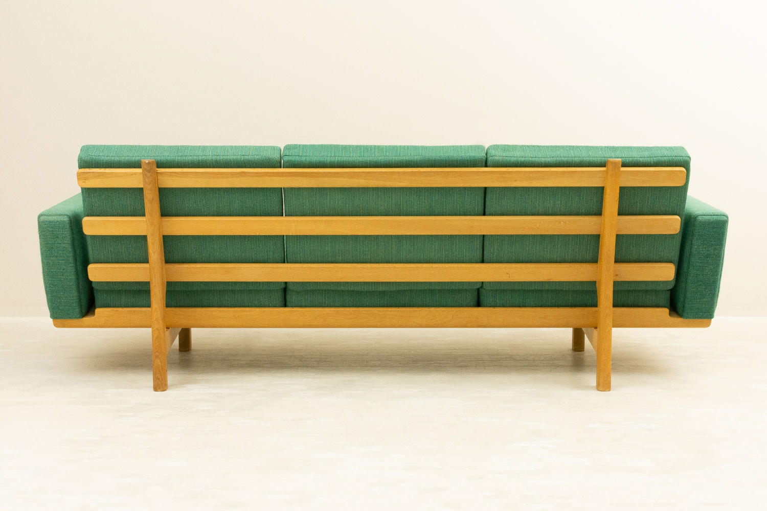 GE236 Oak 3 Seater Sofa by Hans J Wegner