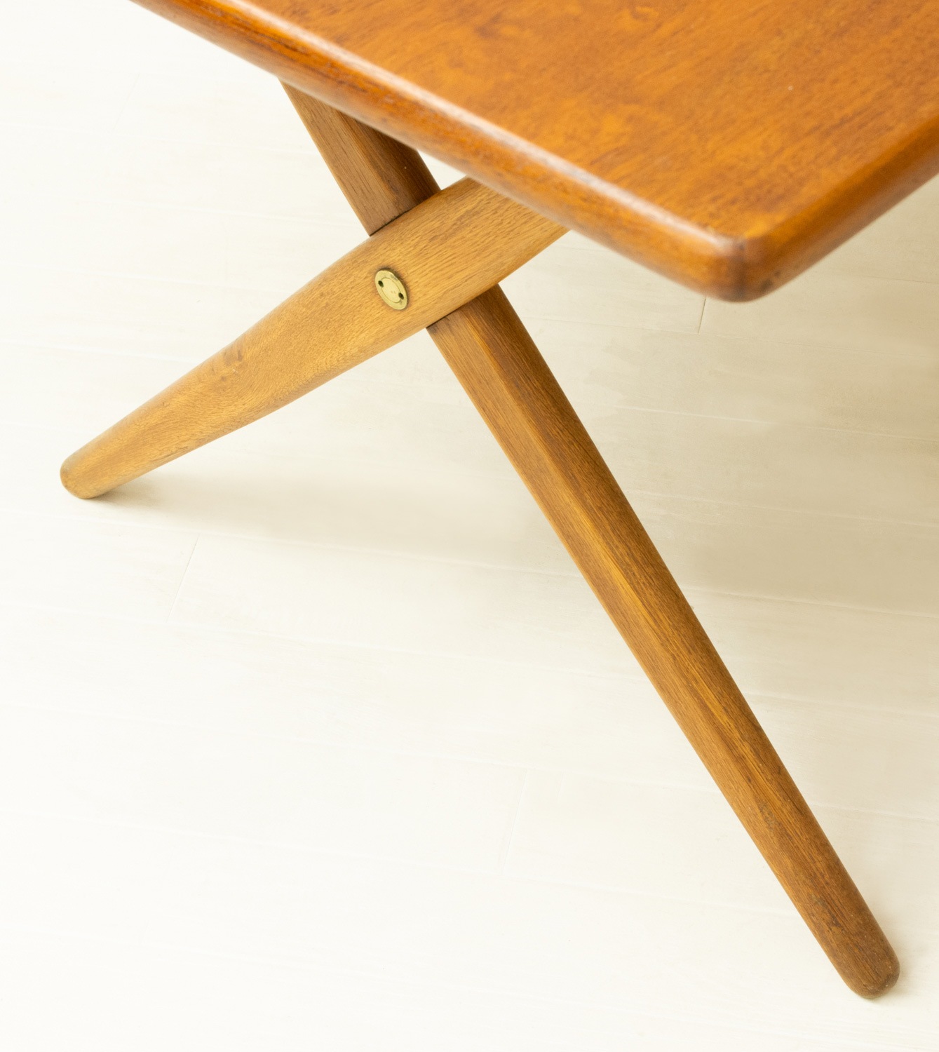 AT303 ダイニングテーブル Hans J Wegner チーク オーク 北欧家具 通販