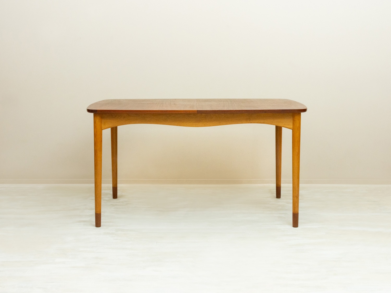 Dining Table by Finn Juhl(�ե��󡦥桼��)