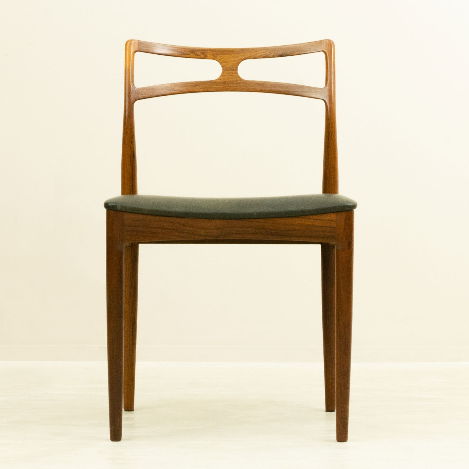 ヨハネス・アンダーセン モデル94 ダイニングチェア ローズウッド 北欧