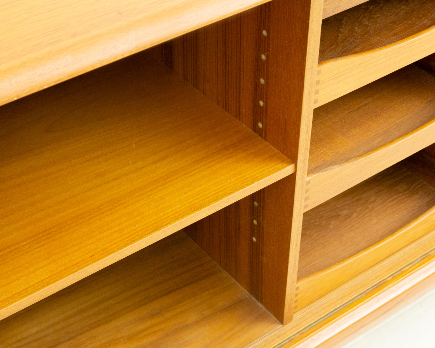Johannes Andersen (��ϥͥ��������������) Teak Sideboard �̲�������ơ��������ɥܡ���| ��������