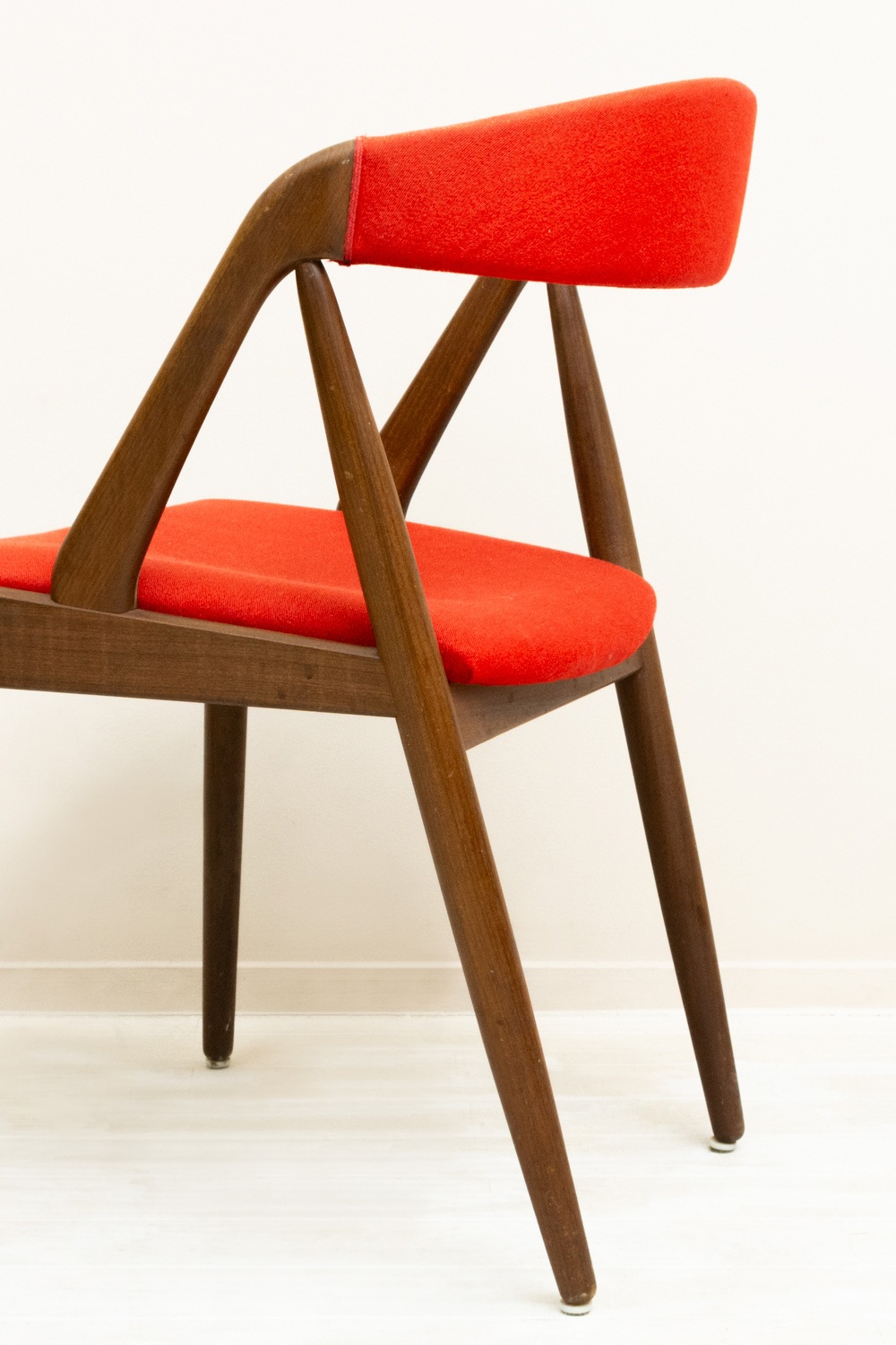 NV31 Teak Dining Chair by Kai Kristiansen���̲�������ơ����ȶ� �������� �����˥󥰥�����
