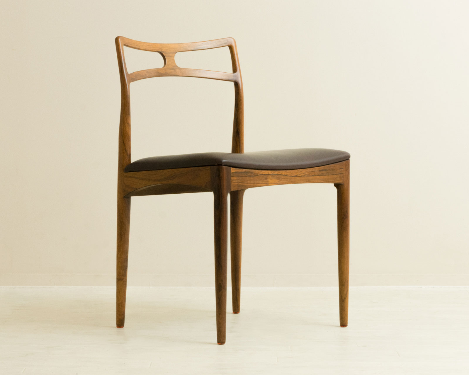 94 Dining Chair Johannes Andersen 4脚set ローズウッド 北欧家具