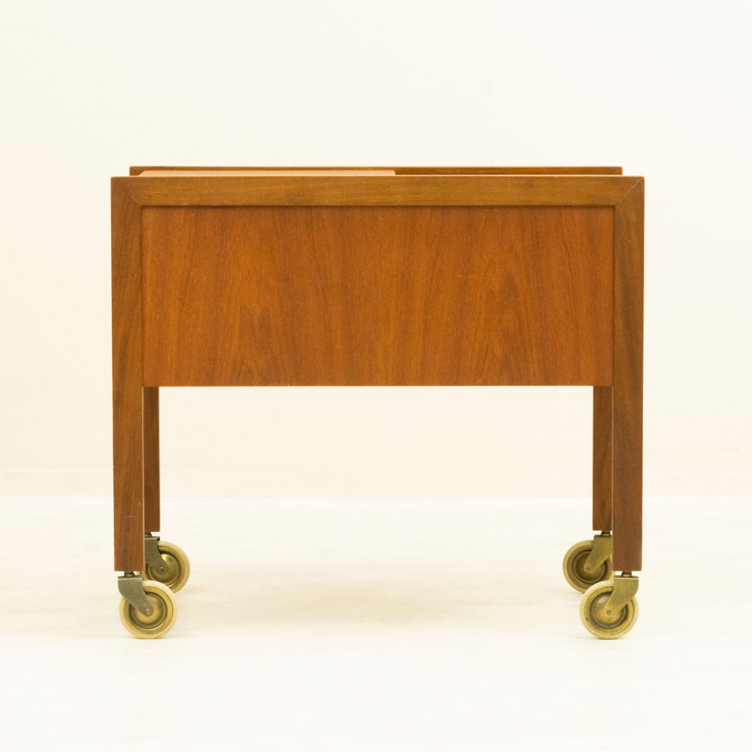 󥰥ơ֥ 1960ǯ ǥ  Swedish Vintage Teak Sewing Table̲ơФǼդ60cm