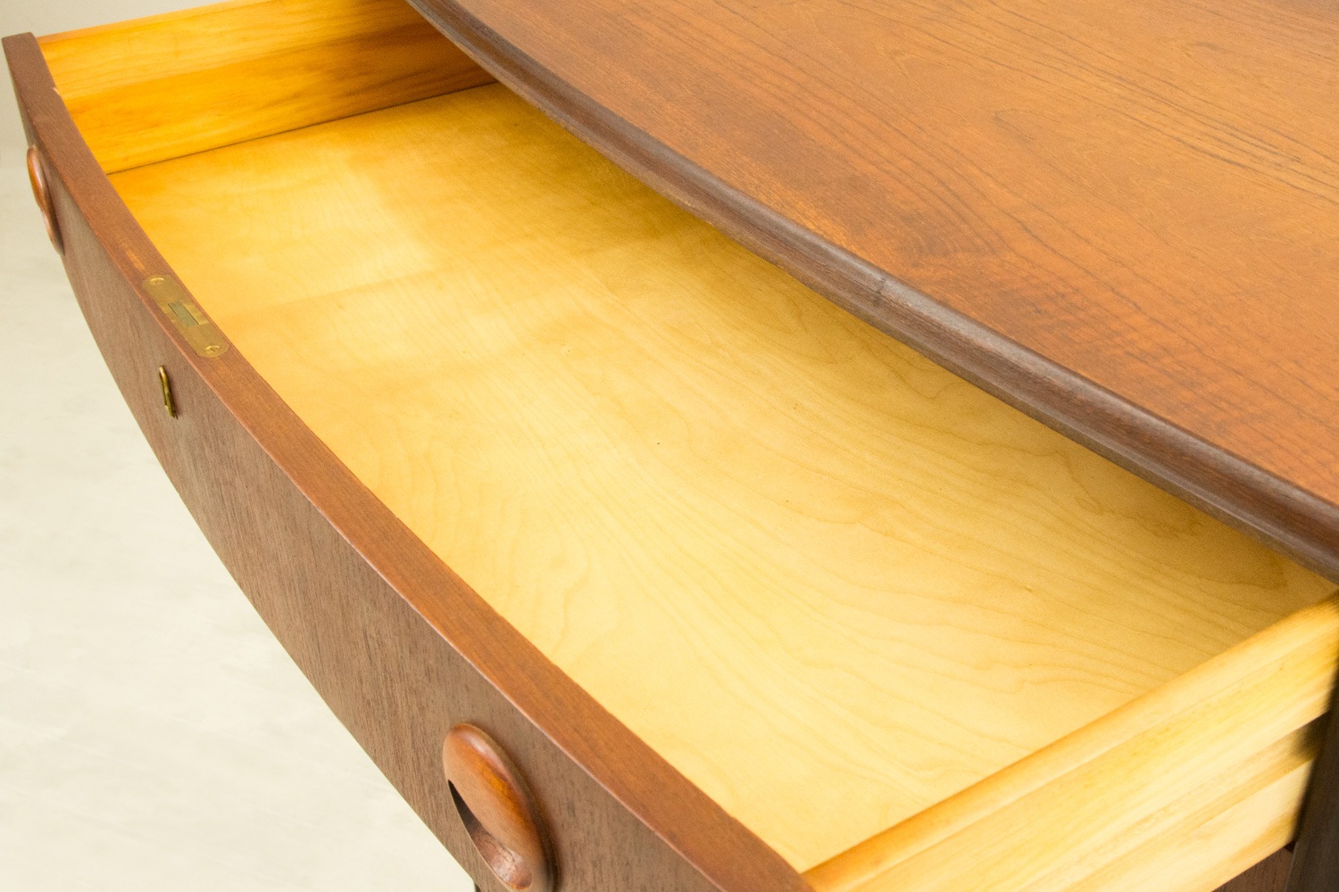 7�ʥ������� �������� ��Danish Vintage Teak 7-Drawer Chest with Key �̲�������ơ���
