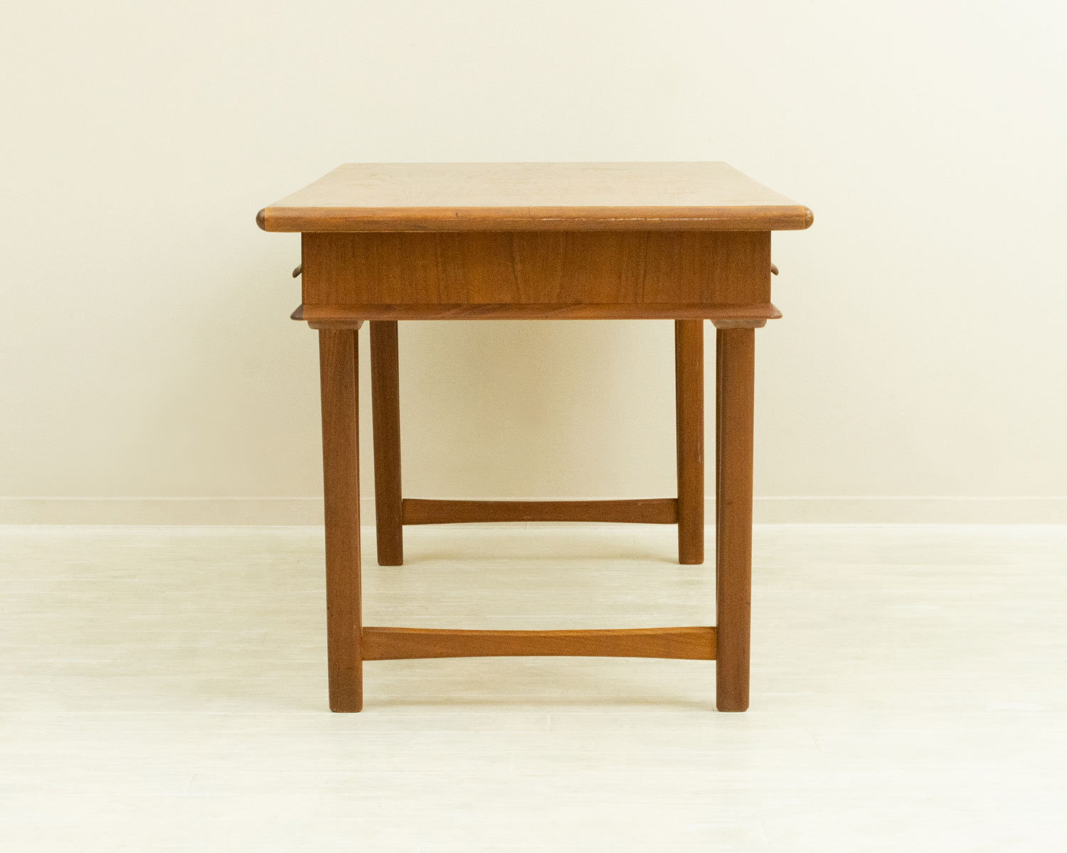 E. W. �Хå� �����ҡ��ơ��֥��Coffee Table by E. W. Bach for M���belfabrikken Toften��1960ǯ�� �ǥ�ޡ��������̲�������ơ�����