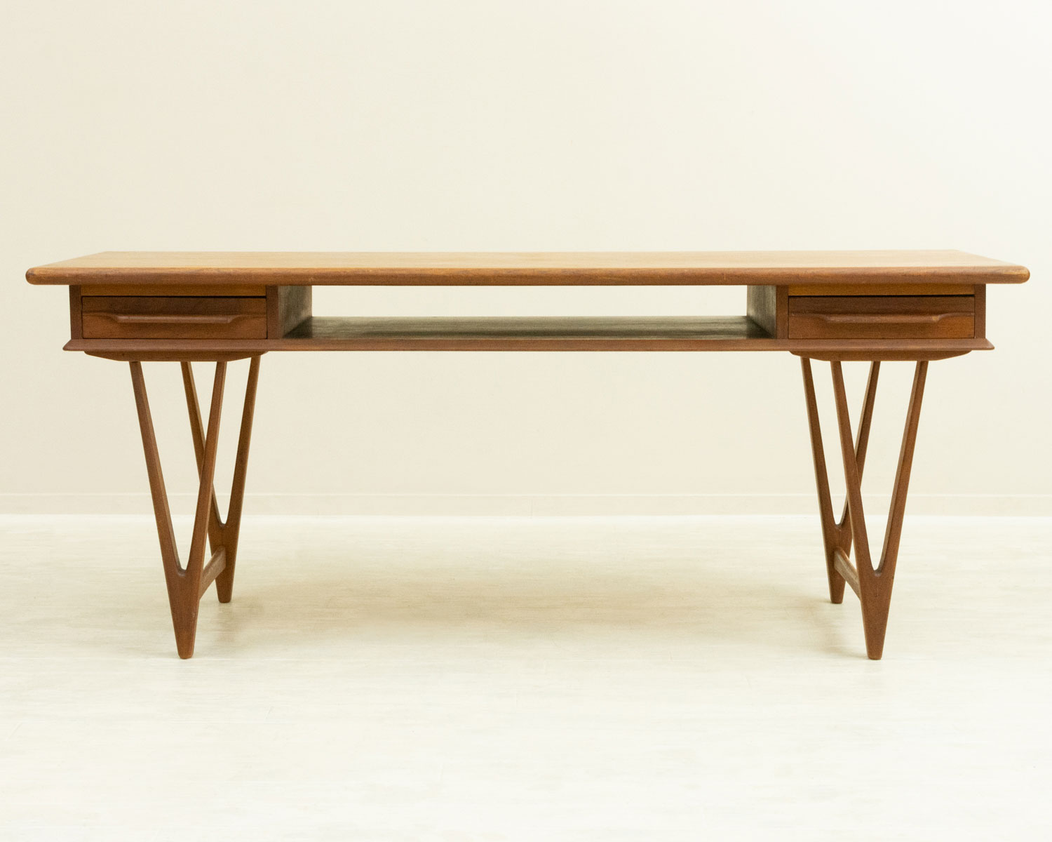 E. W. �Хå� �����ҡ��ơ��֥��Coffee Table by E. W. Bach for M���belfabrikken Toften��1960ǯ�� �ǥ�ޡ��������̲�������ơ�����