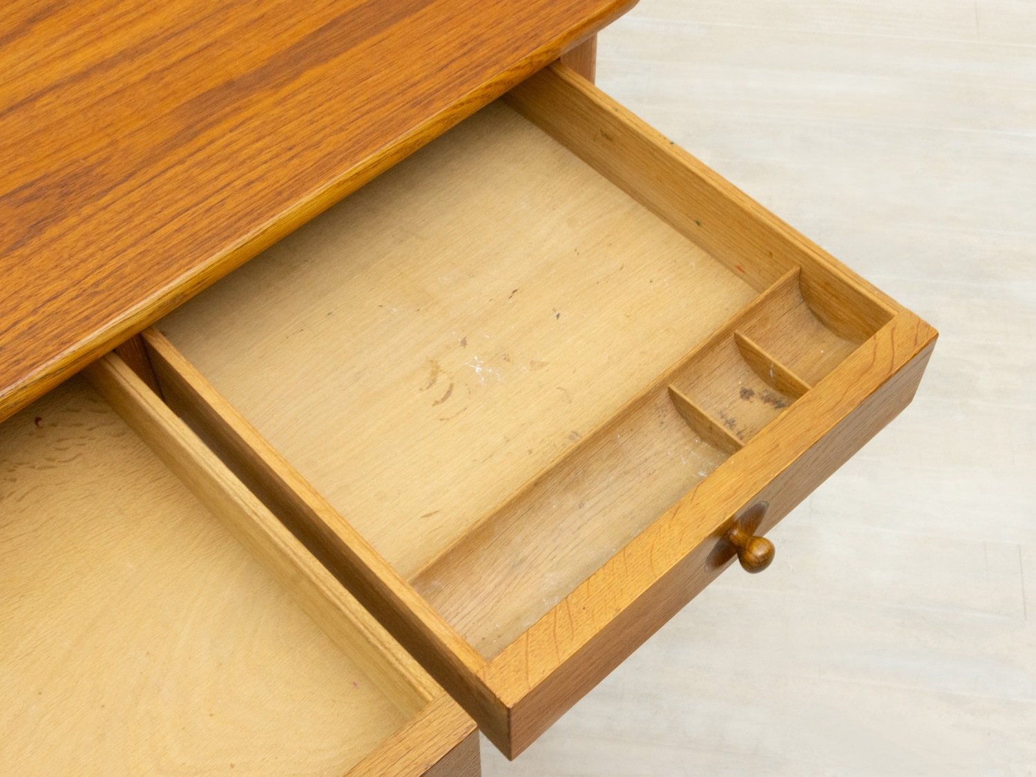 T305 Desk by Hans J. Wegner(�ϥ󥹡�J���������ʡ�)