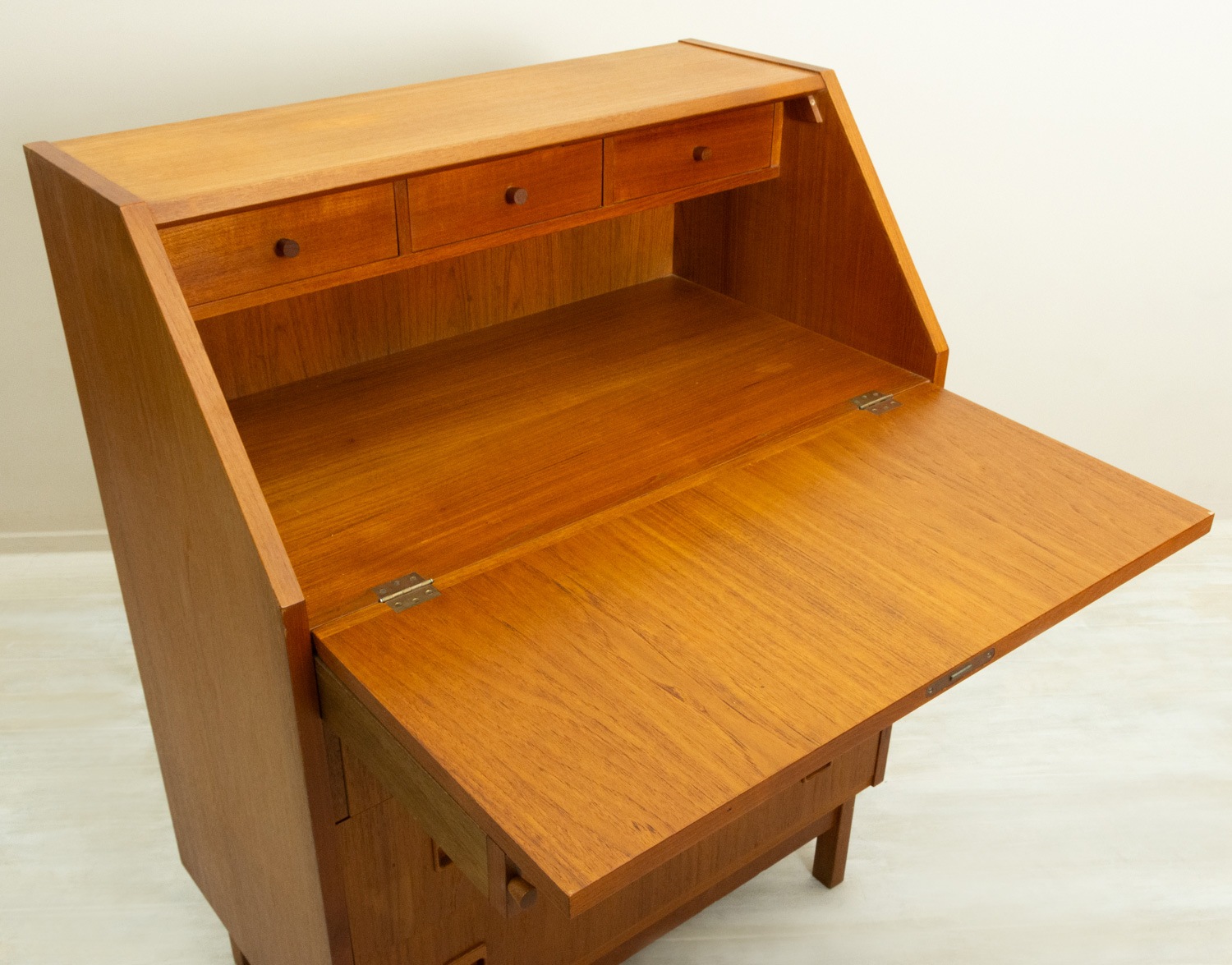Teak Bureau�åӥ塼���� �������� �̲�������ơ��� �饤�ƥ��󥰥ǥ��� �ǥ�ޡ�����