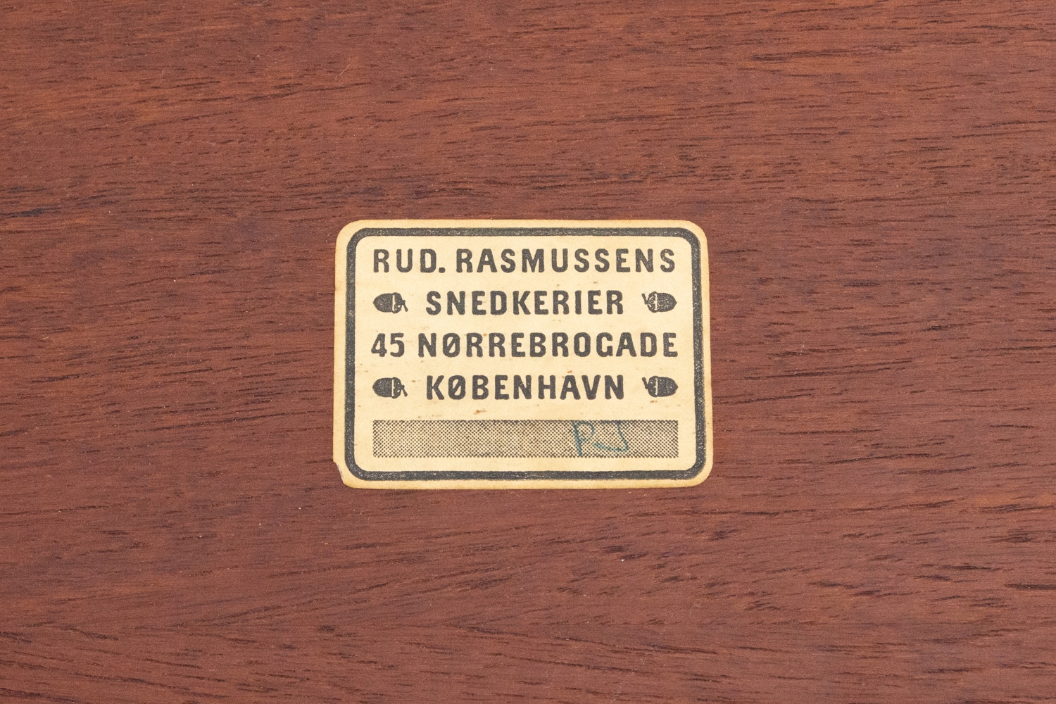 Adjustable Table by Ole Wanscher 