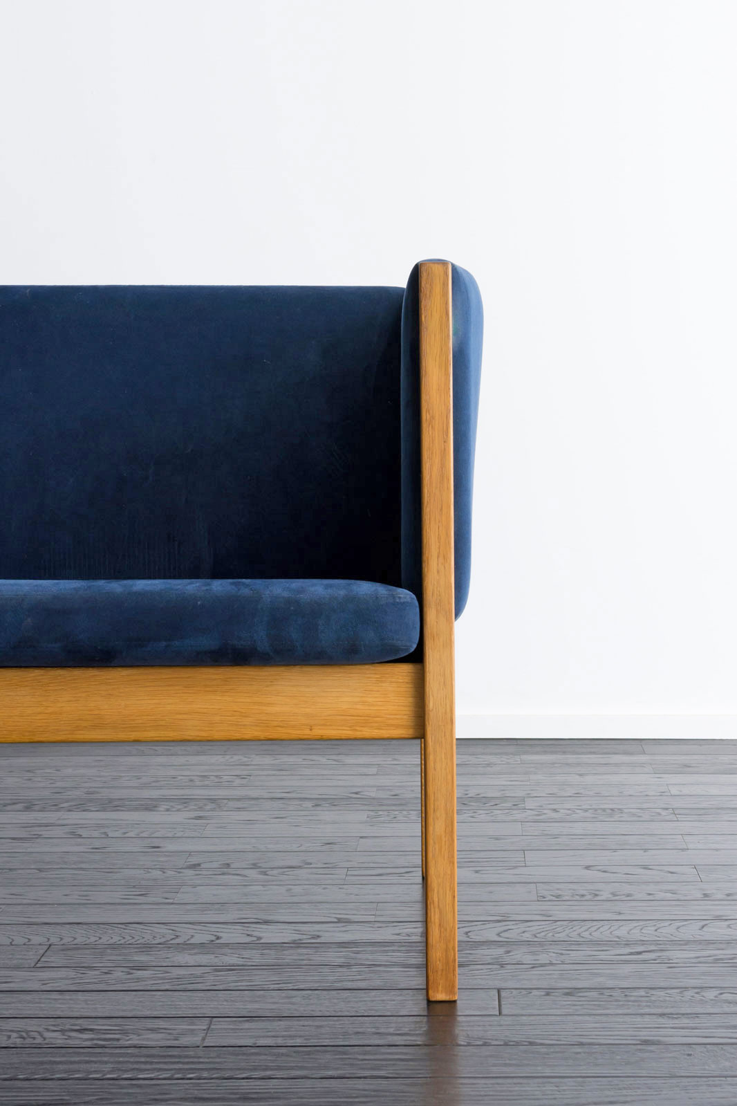 GE285 Sofa by Hans J Wegner