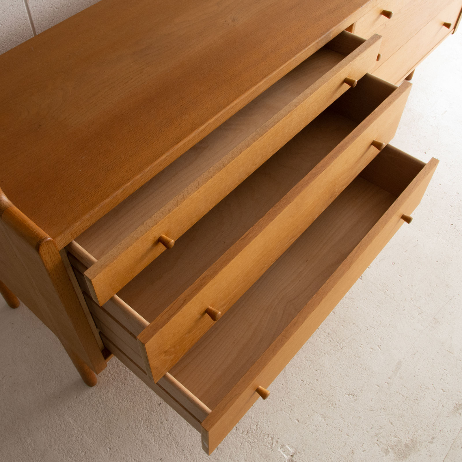 RY20 Cabinet Hans J Wegner オーク ラタン 北欧家具 通販 CLOVERSKY