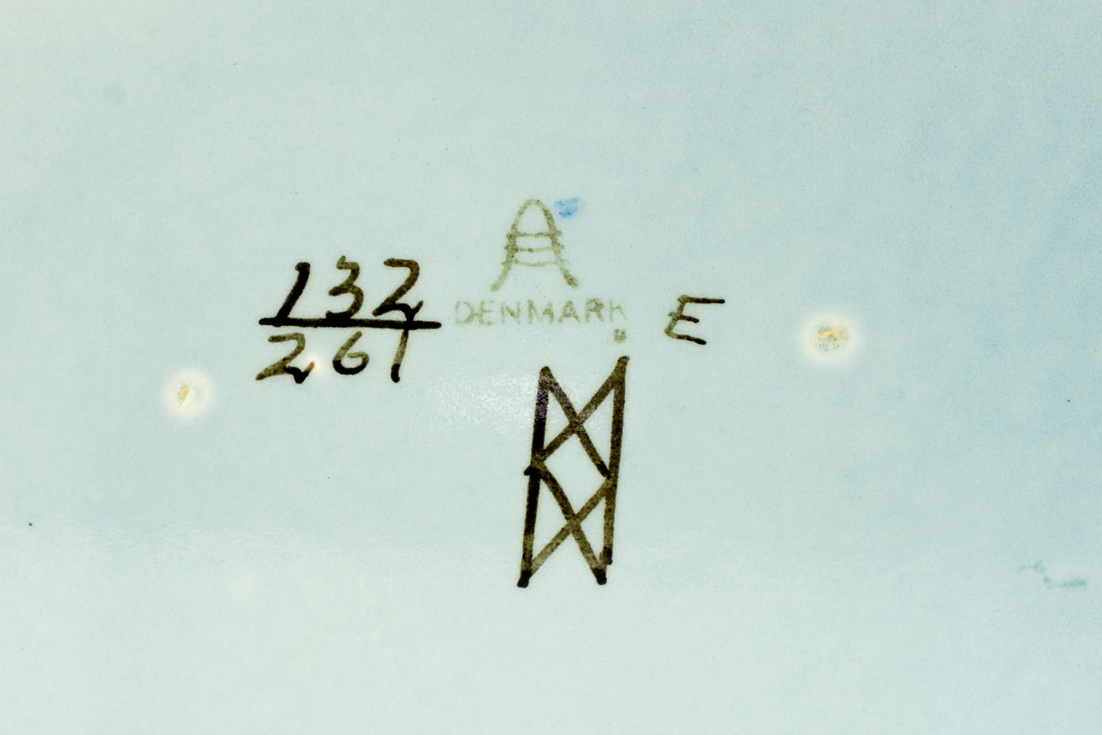 Salt Box designed by Beth Breyen