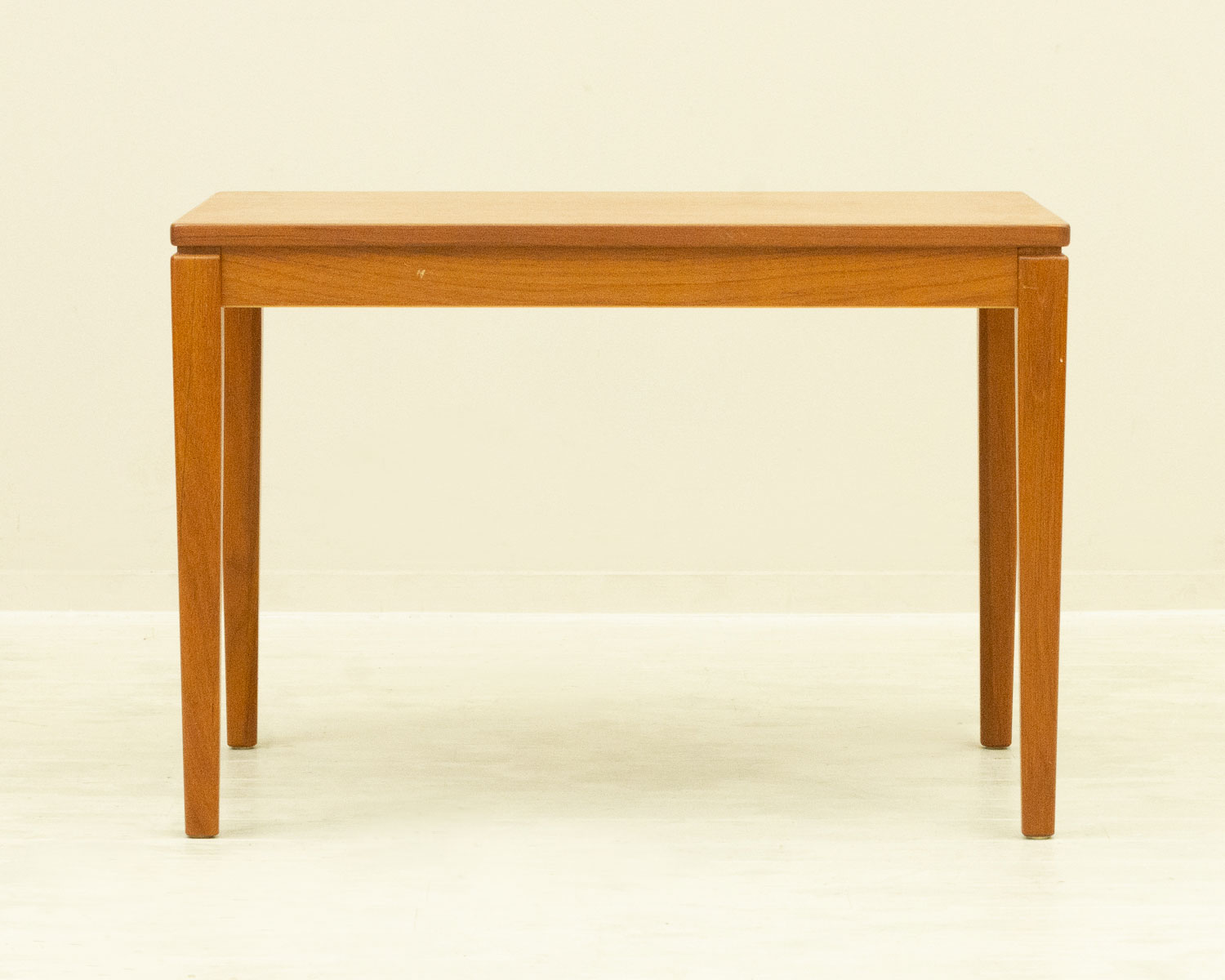 ���⡼��ơ��֥� �ǥ�ޡ��� ������ơ��� ��Danish Vintage Small Table�ʥ������ࡿ�̼��ž夲��