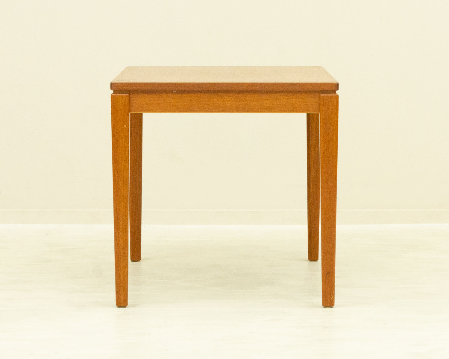 ���⡼��ơ��֥� �ǥ�ޡ��� ������ơ��� ��Danish Vintage Small Table�ʥ������ࡿ�̼��ž夲��