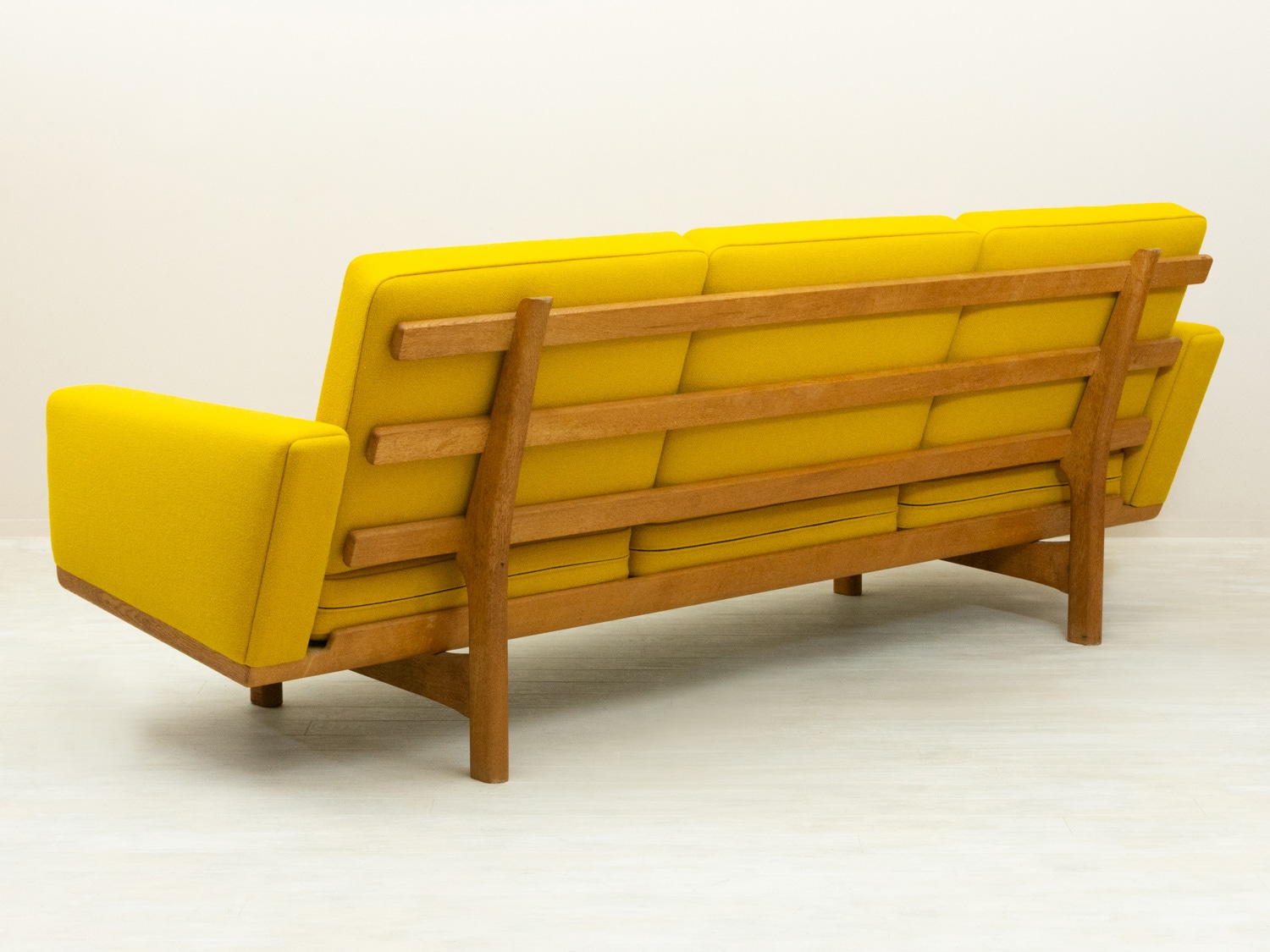 ハンス・ウェグナー GE236 ソファ オーク 北欧ビンテージ家具CLOVERKY