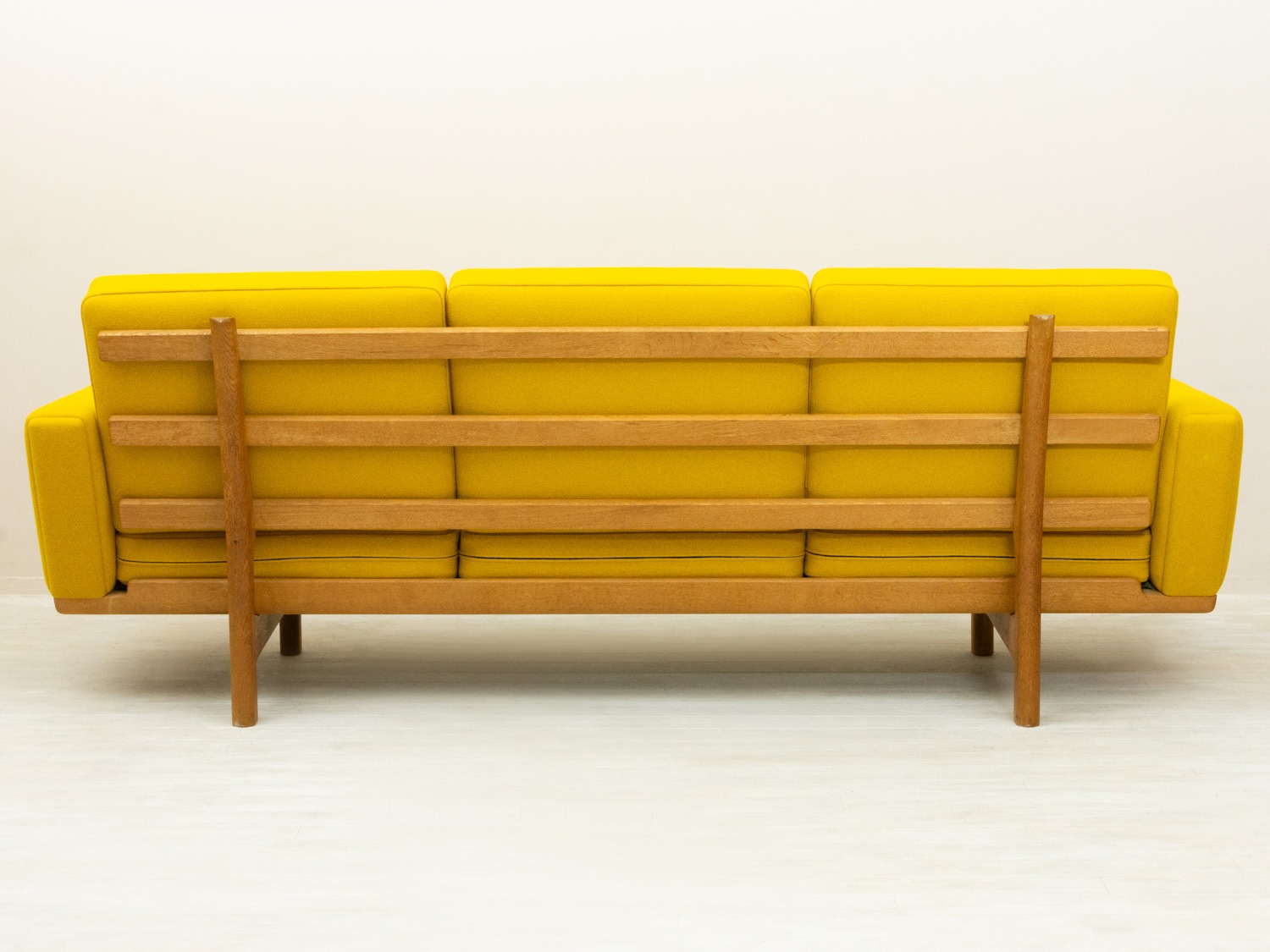 ハンス・ウェグナー GE236 ソファ オーク 北欧ビンテージ家具CLOVERKY