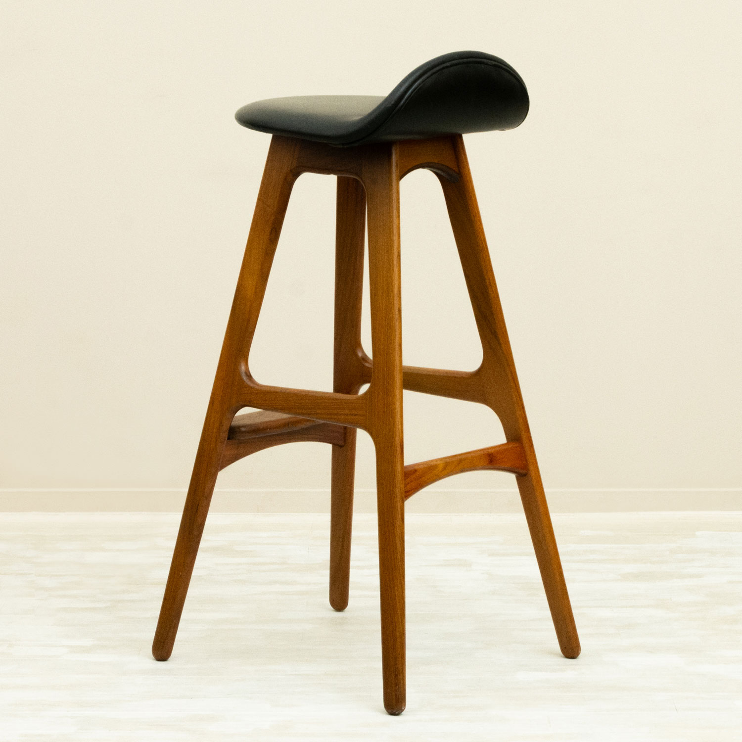 Model 61 Bar Stool by Erik Buck