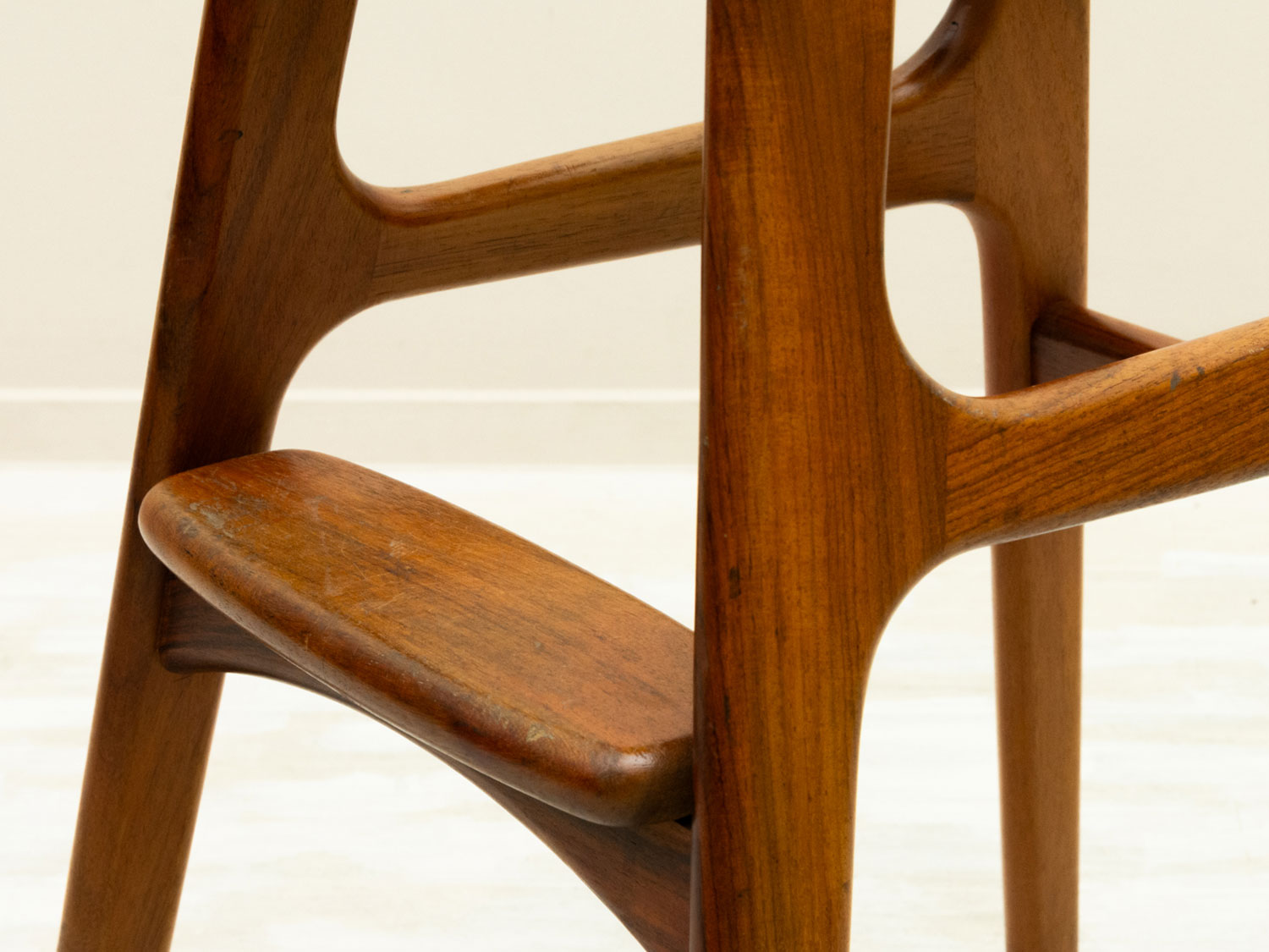 Model 61 Bar Stool by Erik Buck