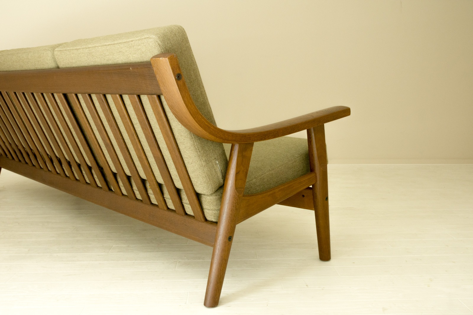 GE530 3seaters Sofa Hans J Wegner オーク 北欧家具 通販 CLOVERSKY