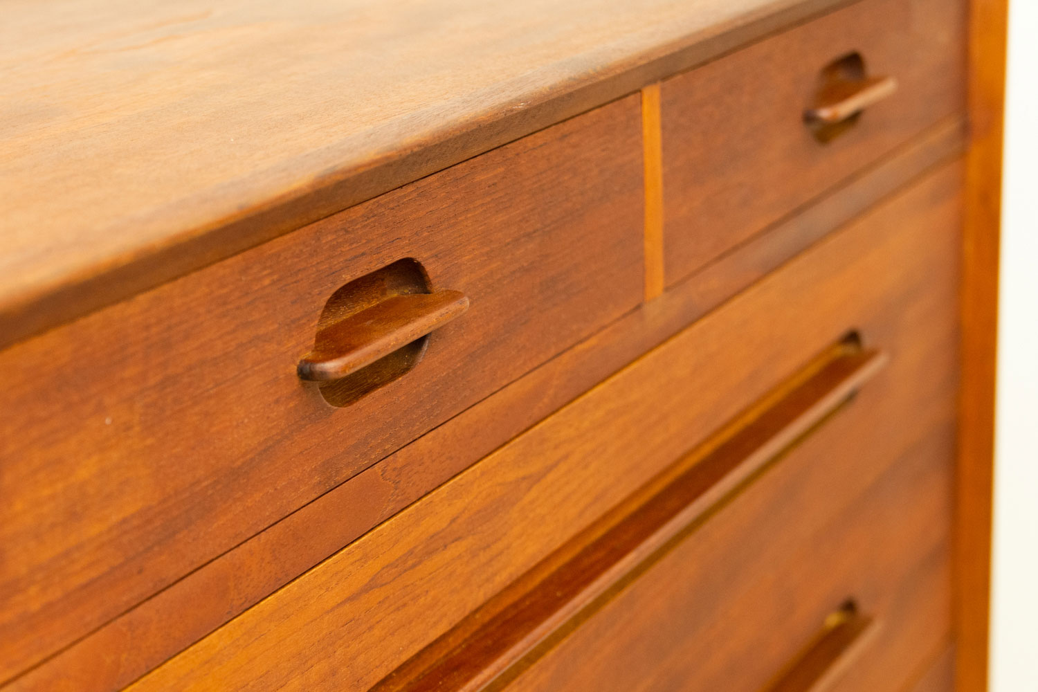 アイヴァン・A・ヨハンソン チェスト チーク 北欧ビンテージ家具