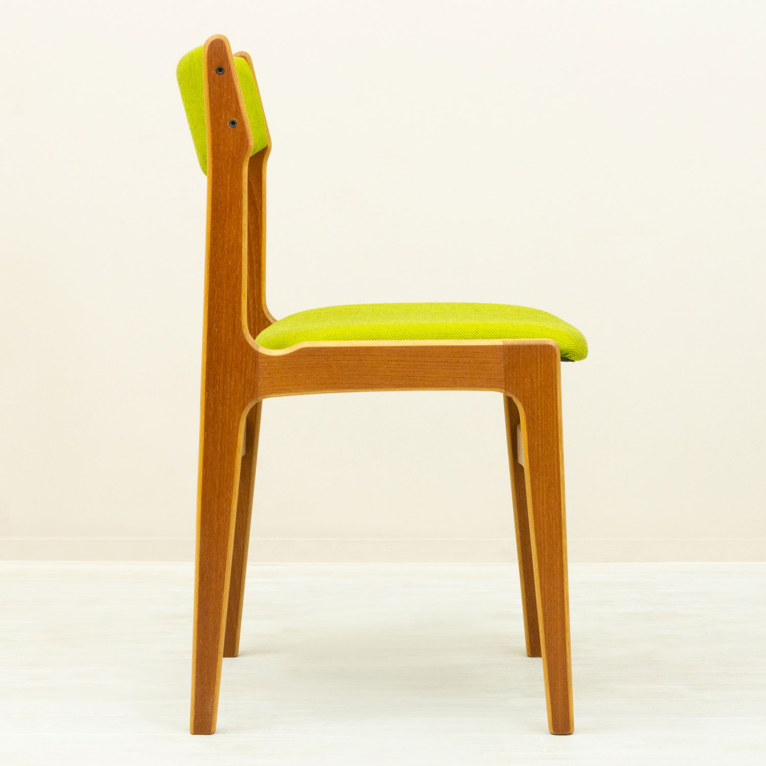 ��2�ӥ��åȡ�Dining Chair