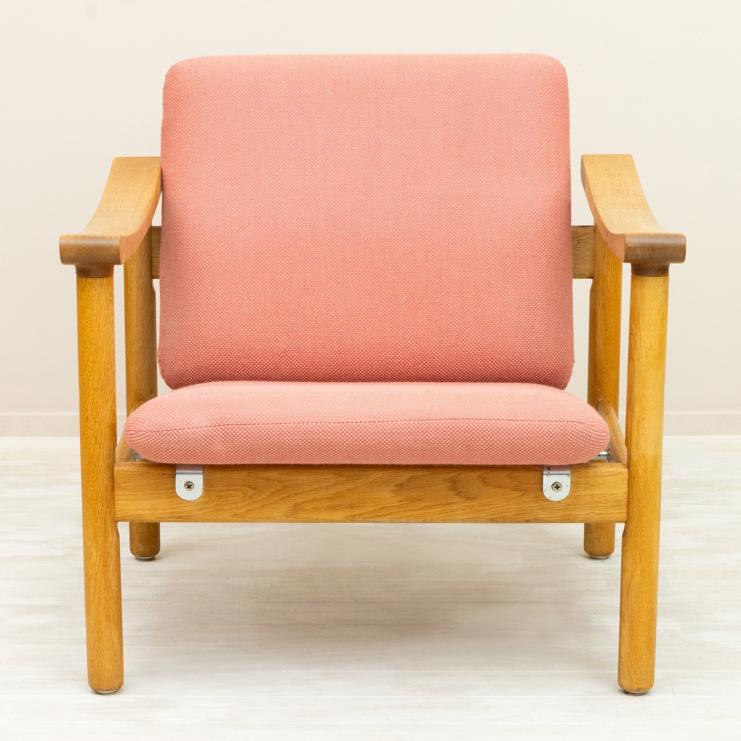 GE280 Easy Chair by Hans J Wegner(�ϥ󥹡�J���������ʡ�)