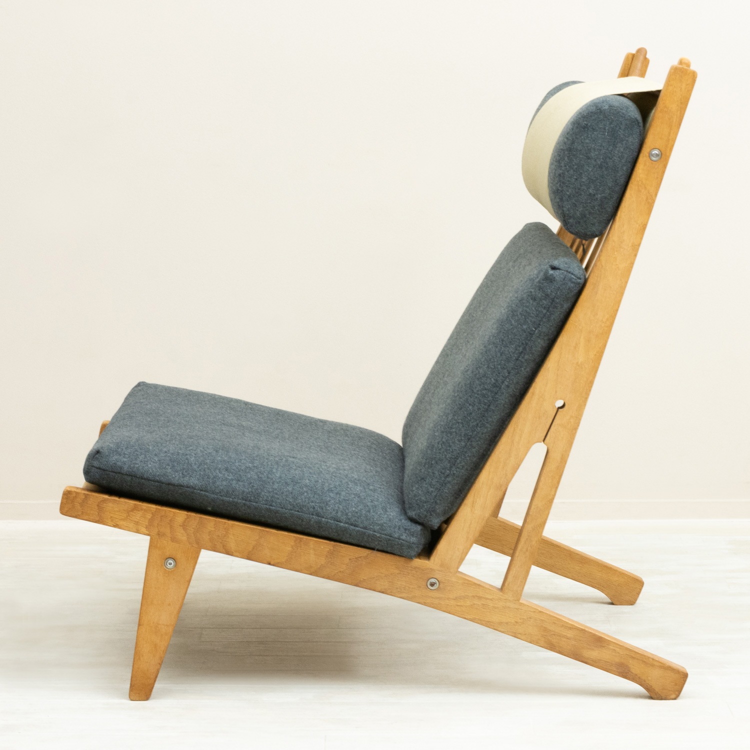 GE375 Easy Chair by Hans J. Wegner(�ϥ󥹡�J���������ʡ�)